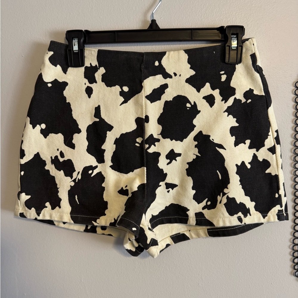 Le Lis Black & White Cow Print High-Waist Shorts